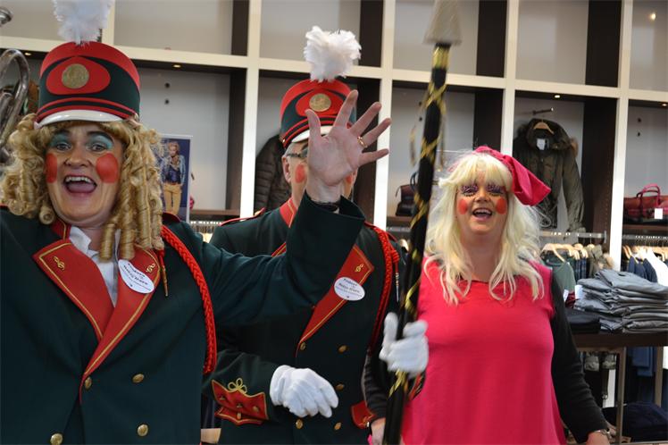 Fanfare Halve Gare